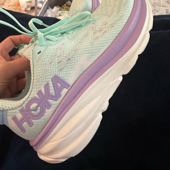 HOKA sneakers - Picture 2 of 6